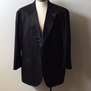 Kiton Tuxedo